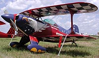 A beautiful S1-T in a very patriotic paint scheme, seen at Sun 'N Fun 2003. Click for larger image.